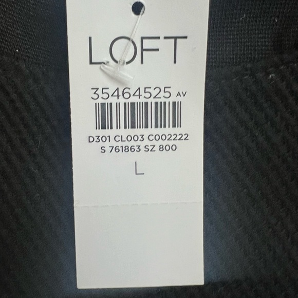 NWT-LOFT SIZE L BLACK RIBBED HALF BUTTON DOWN - Picture 2 of 3